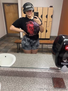 Back in the gym please clap part 1