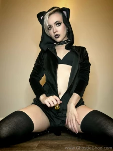 I need some horny ideas for this cute new cat onesie i bought part 1