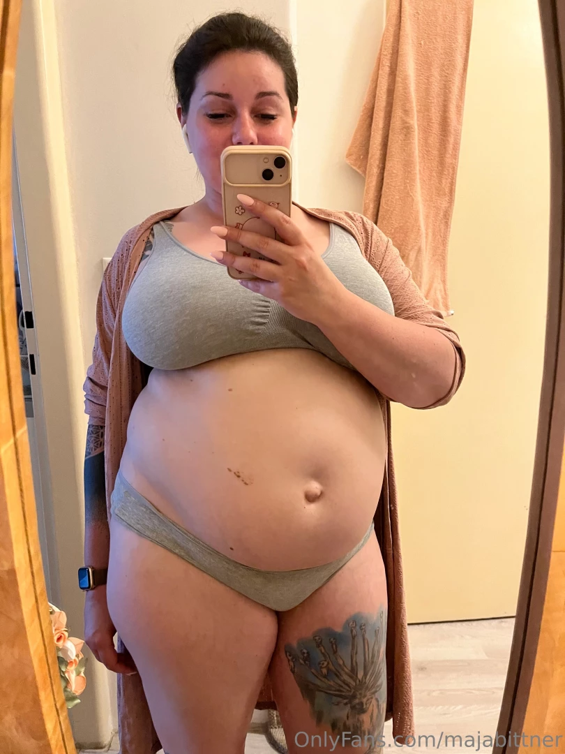 Lazy afternoon nomakeup nofilter emptybelly 