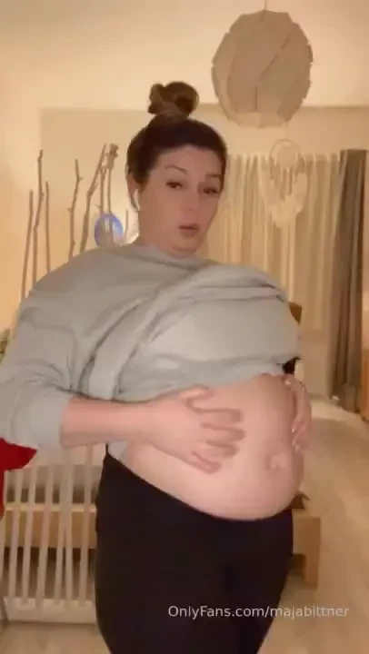 Getting fatter getting hornier have a horny weekend 