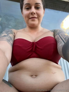 Quick swimming pool selfie