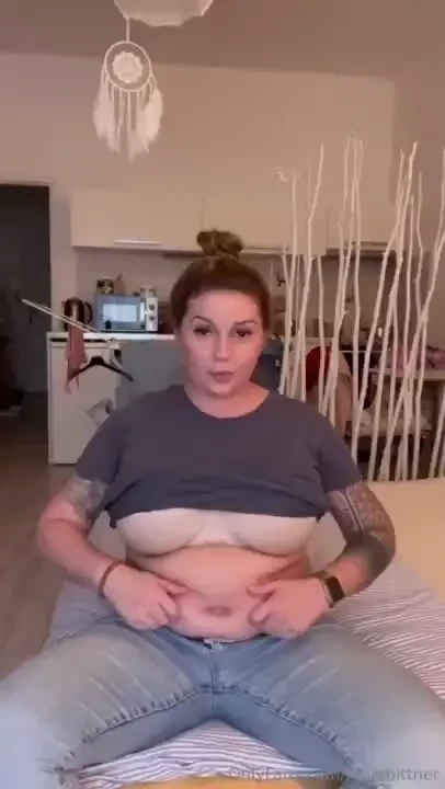 Enjoy the totally spontaneous lil video of me just getting a little 