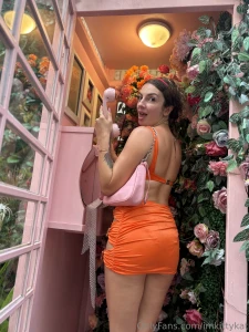 Give me your number let s make things a little more interesting