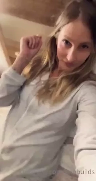 Going live in 10 come join the pajama party 