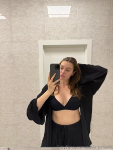 In a world where everyone is in a hurry to be first i choose to be me