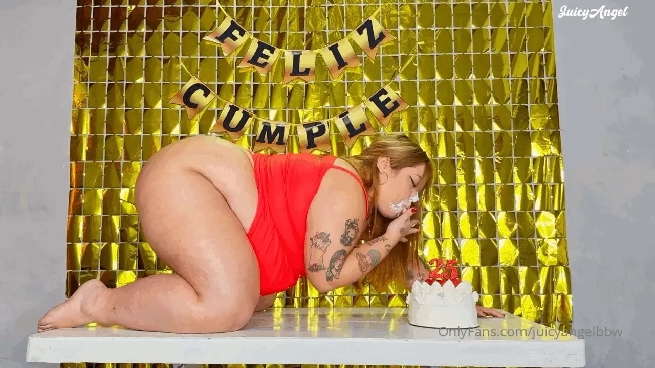 Fail cake stuffing one of juicy s favorite dates of the year has part 1 