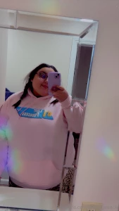 Cozy asf this morning in my new hoodie i m so glad it fits it s a 5x