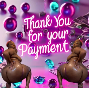 Every tip gets a random video sent to their dm the bigger the tip the