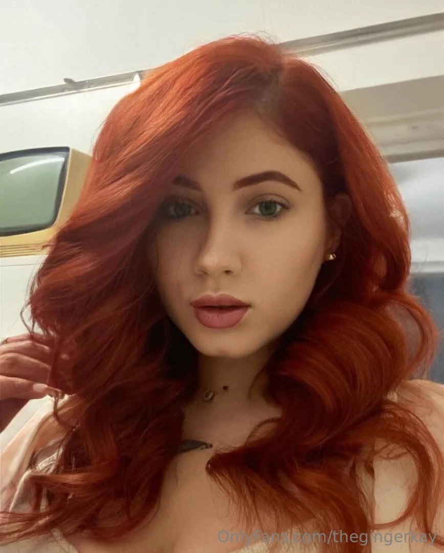 What do you think when you see the look in my eyes 