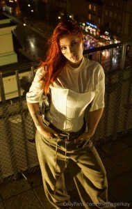 Catching feelings or just catching moonlight