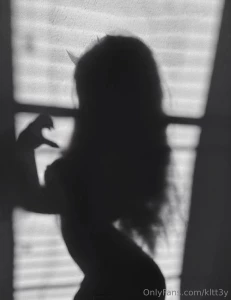 Bad manners to leave a succubus hungry