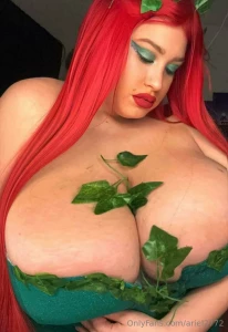 Porcellini halloween sta finendo ma la vostra poison ivy con voi non part 1