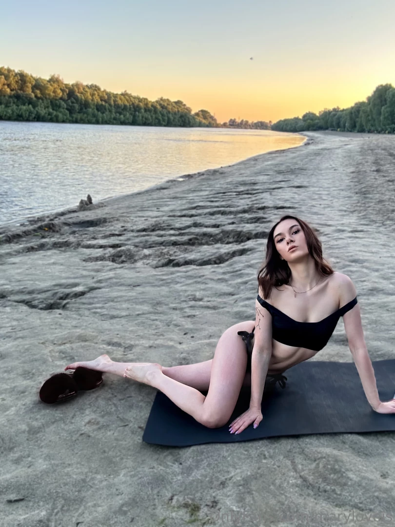 Everyone at school has an ugly duckling a fat unsociable strange 