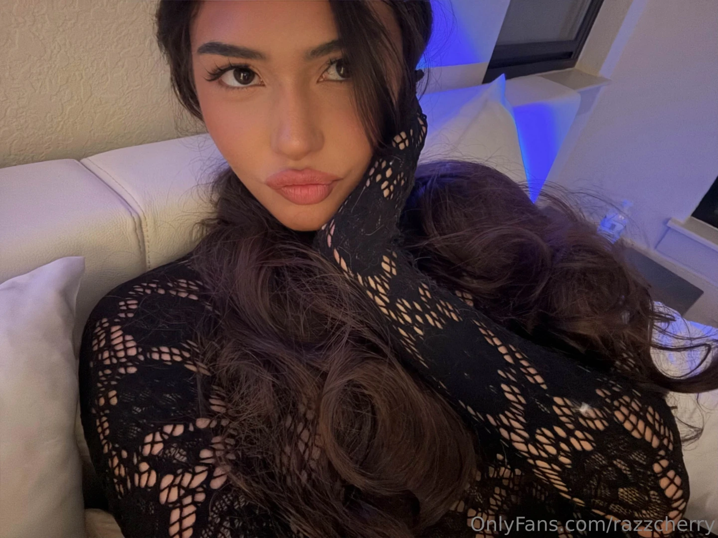 Do i look hotter and sexier than catwoman 