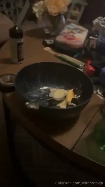 Anyone s dick up can i help 