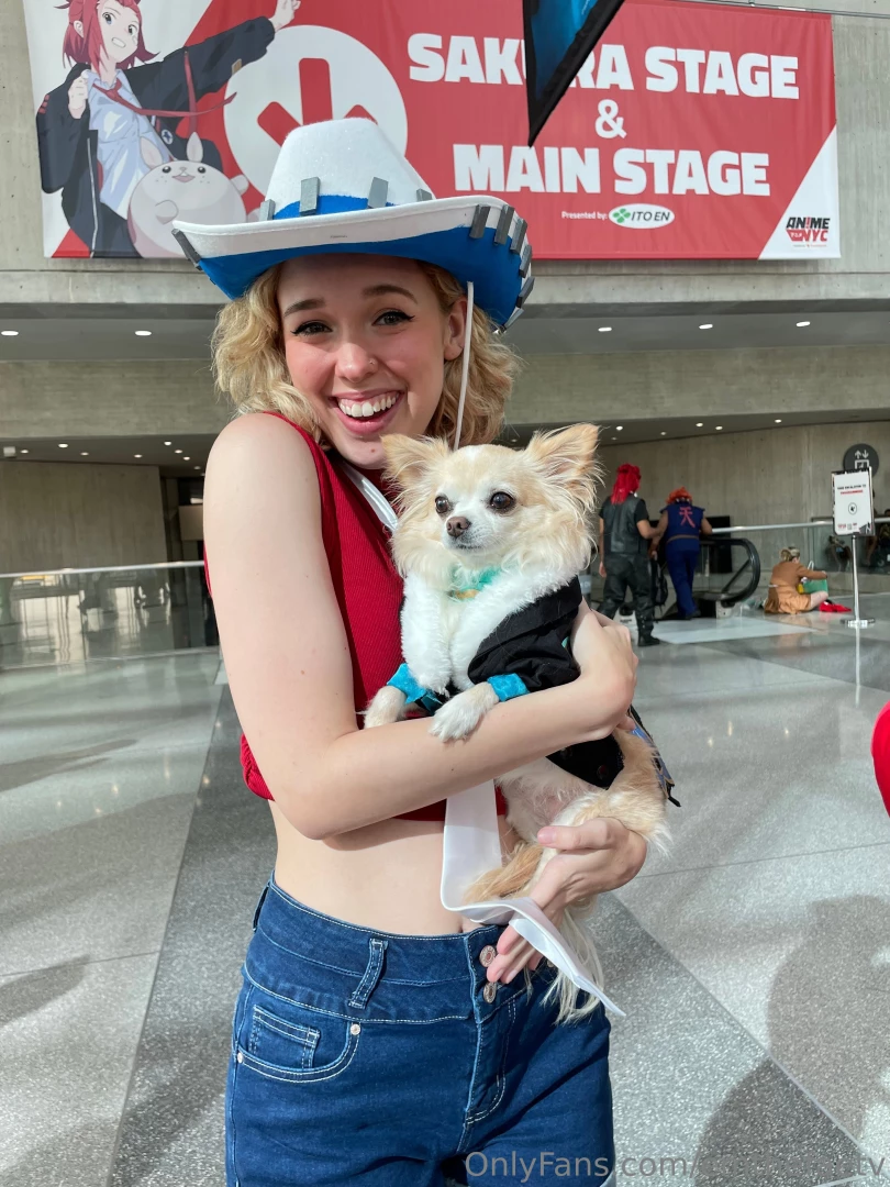 Photo dump from anime nyc 2024 soooo much fun part 3 