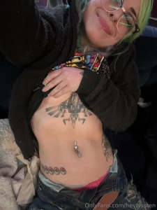 A lil tummy appreciation c
