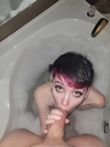 I m all fucked up from travelling so posts will be a but slow for the part 2