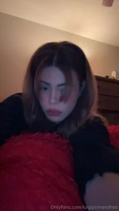 My fingers inside me are very hot just feeling my fingers slide into