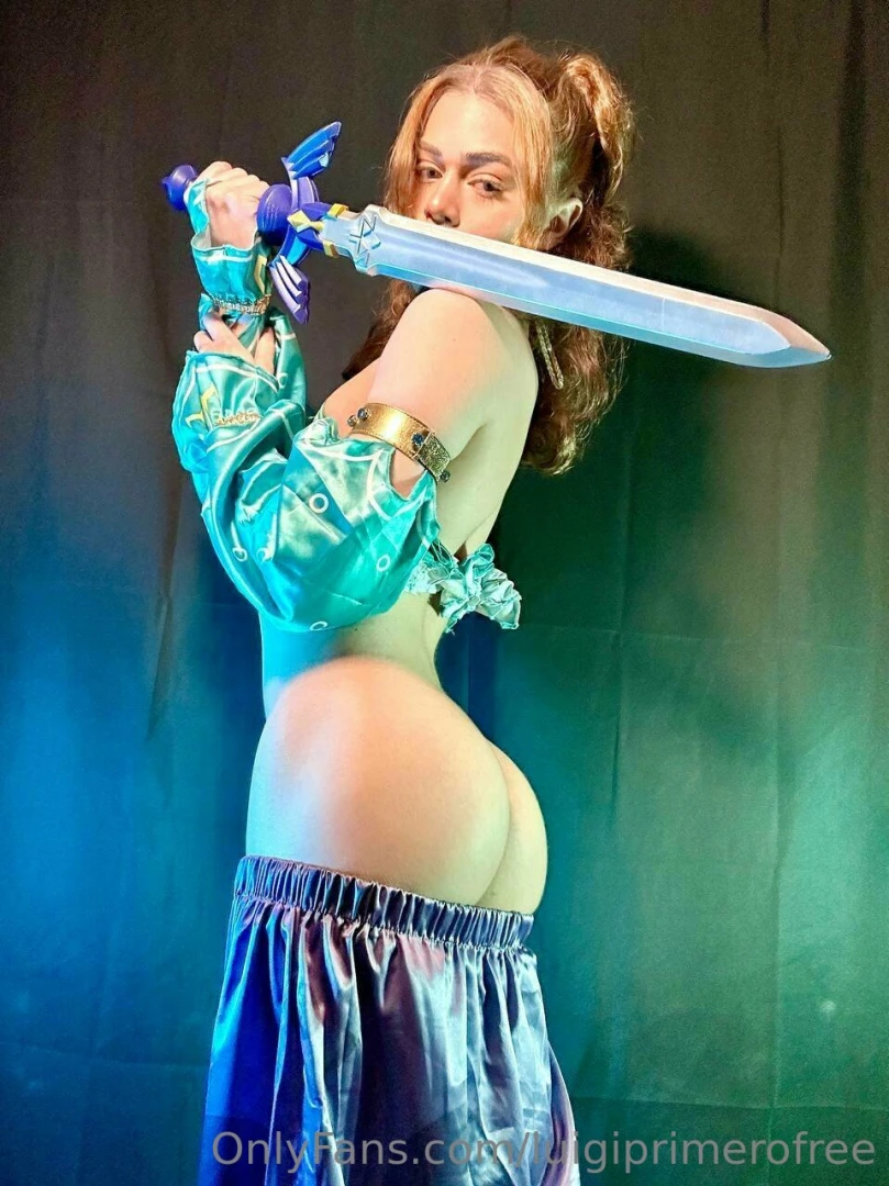 Did you know that i really like to make some types of cosplay 