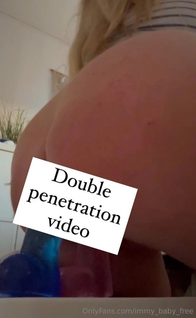 Wanna see me filled up with two huge cocks 