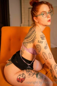 Wanna see that librarian get naughty dm me for the video