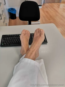 I love working barefoot does anyone want to be my co-worker part 5