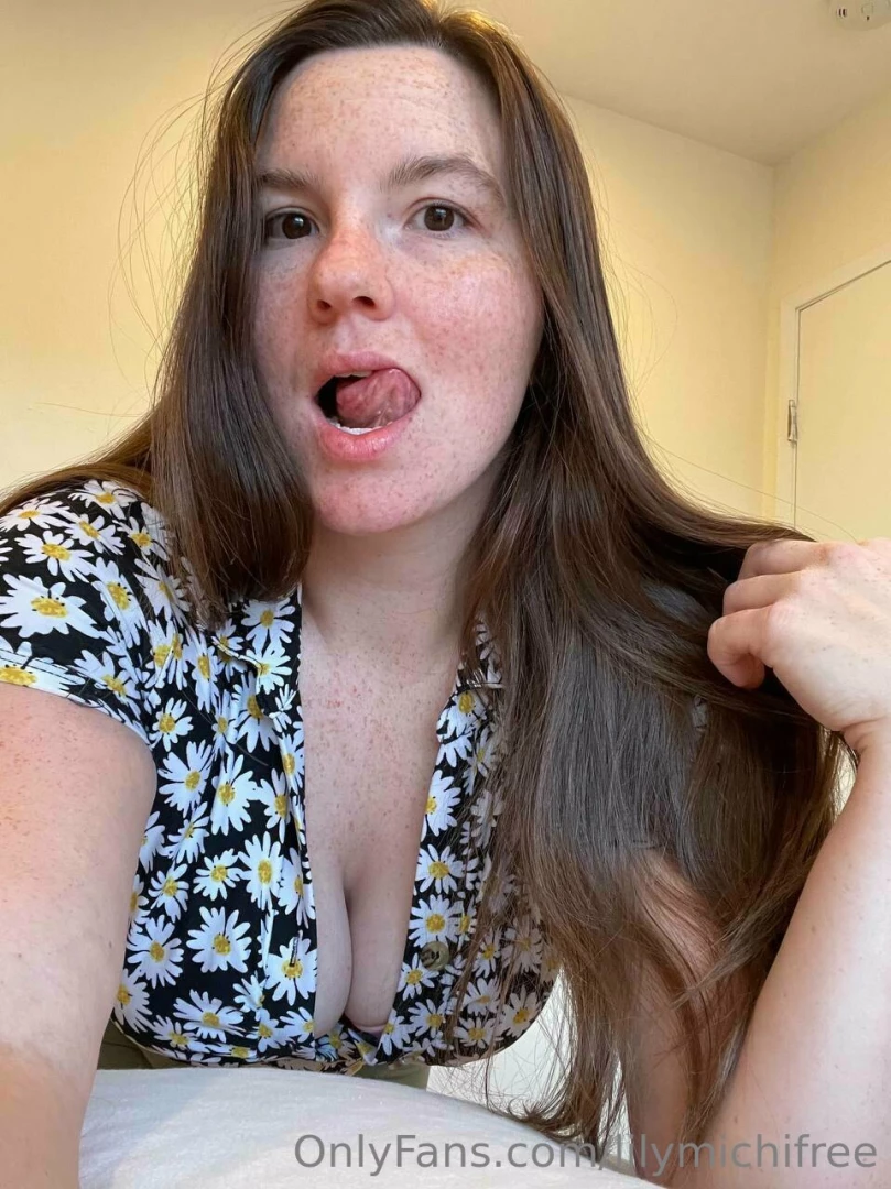 My customs are award winning ask me how to get one lilymichi 