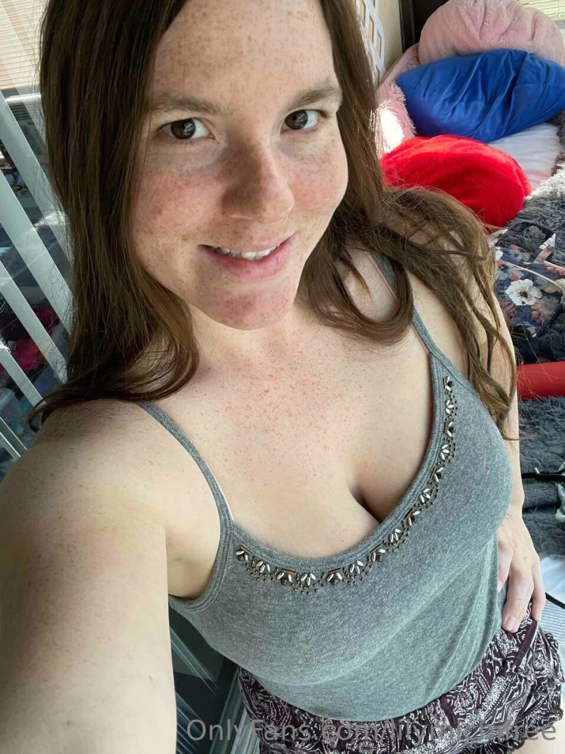 I am such a naughty girl spank me lilymichi 