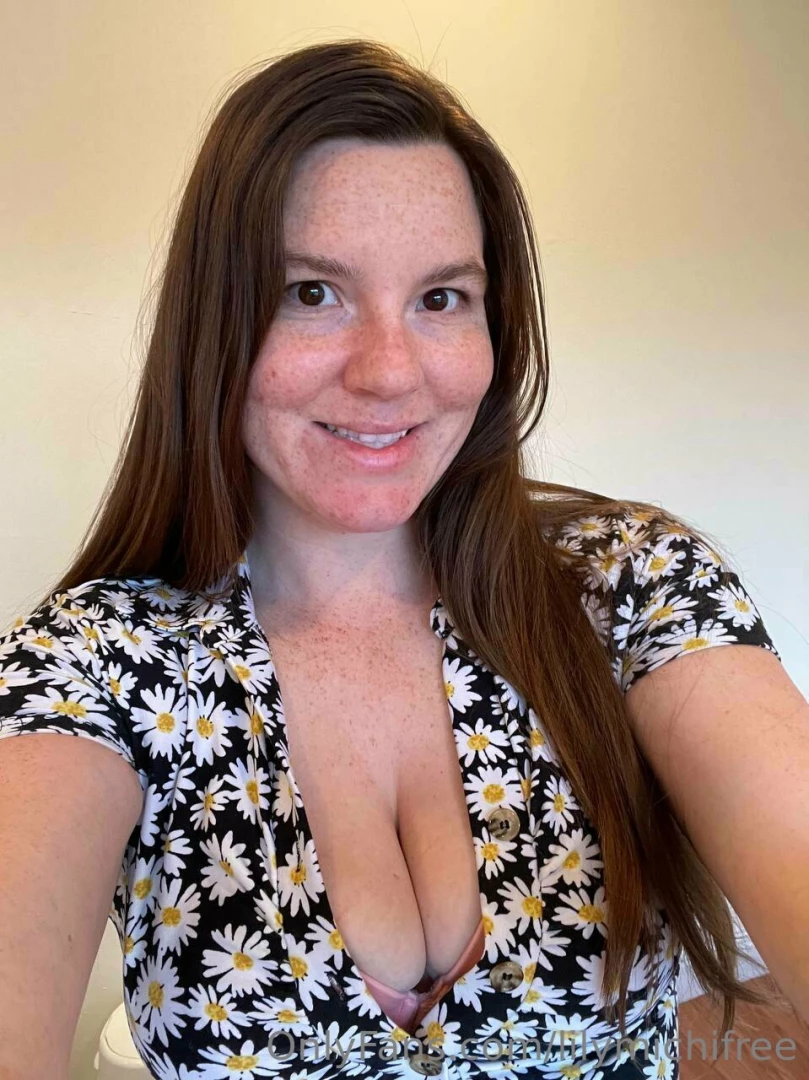 Tell me im your little slut while you fuck me hard lilymichi 