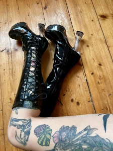 Um t b t i dominantn i can be your domina