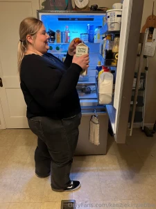 The orange juice carton hates to see me coming part 1