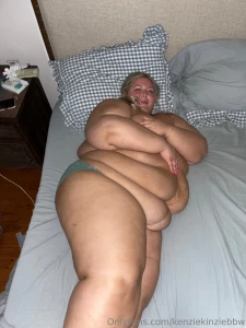 My belly looks so good and soft here part 1