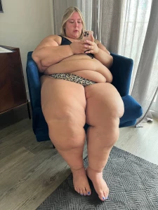 What angle makes me look the fattest part 1