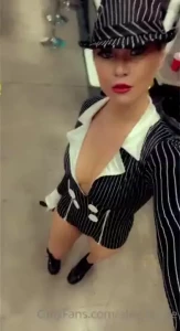 I love dressing up christmas photos coming this week