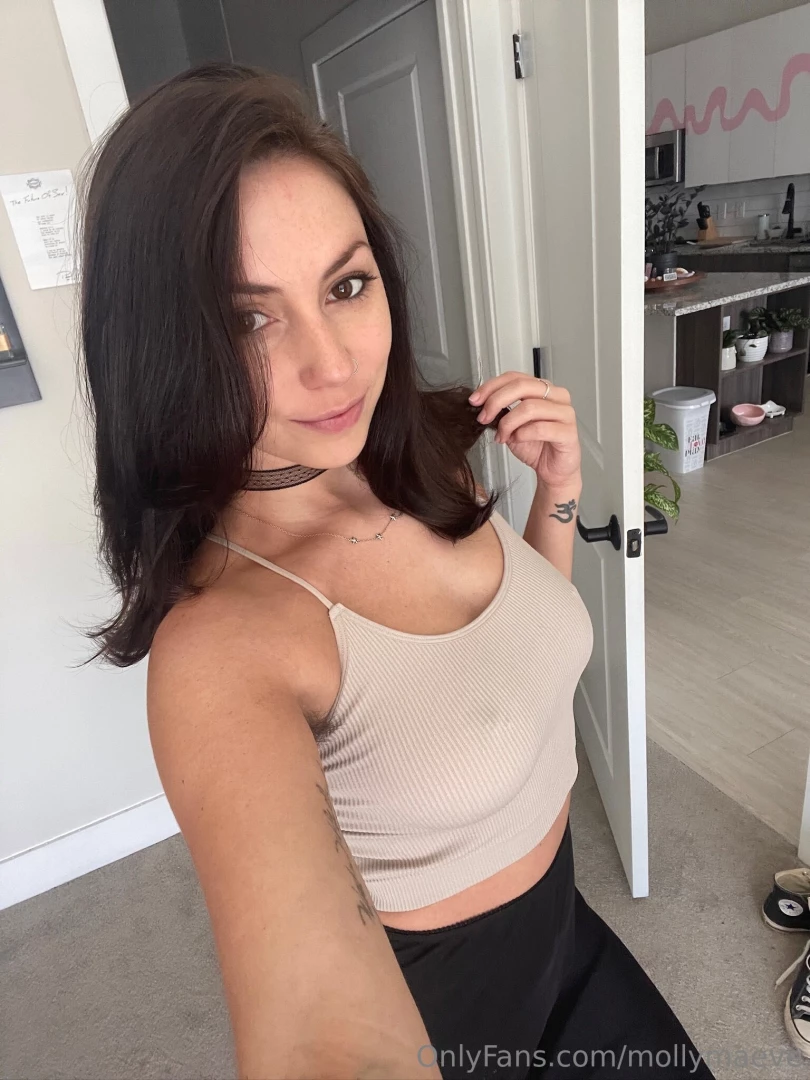 A little collage of my hair colors over the last year which is your part 3 