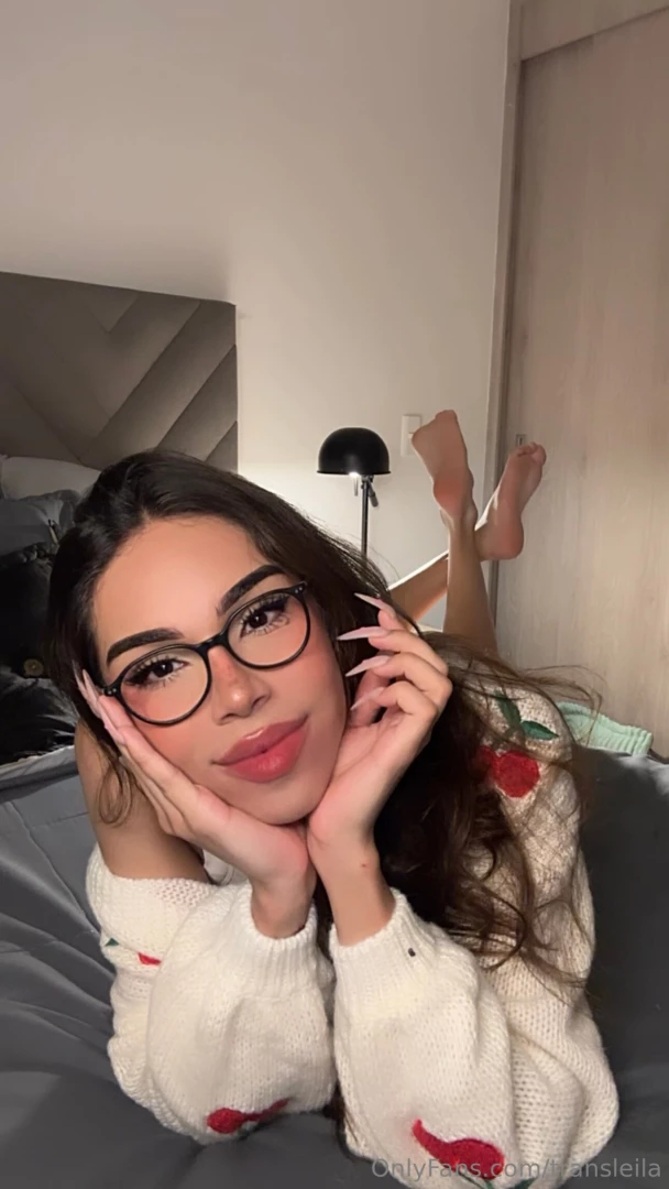 When you re this cute the camera loves you back right 