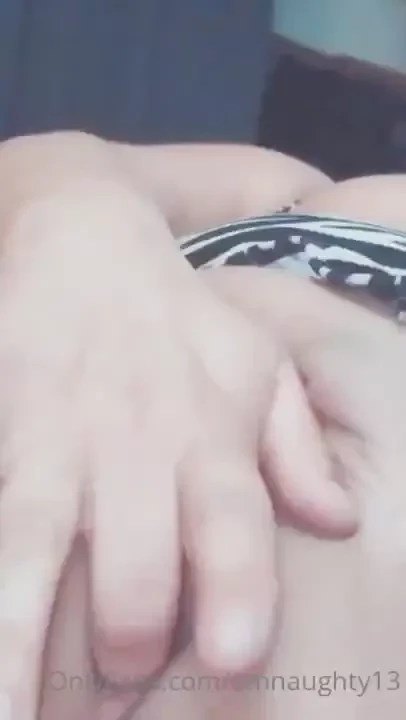 I can barely get 2 fingers in there 