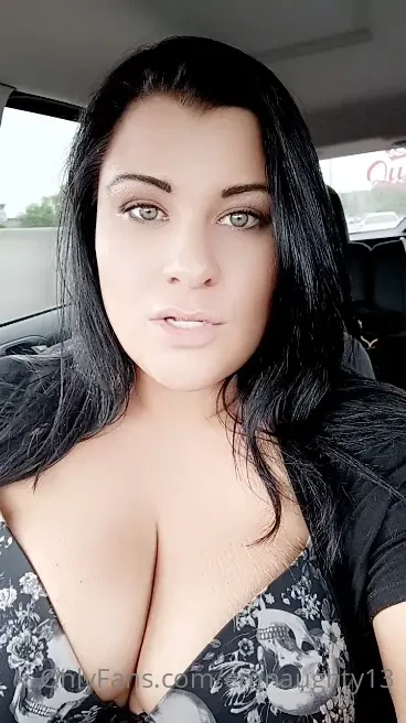 It s a great day to have your tits out 