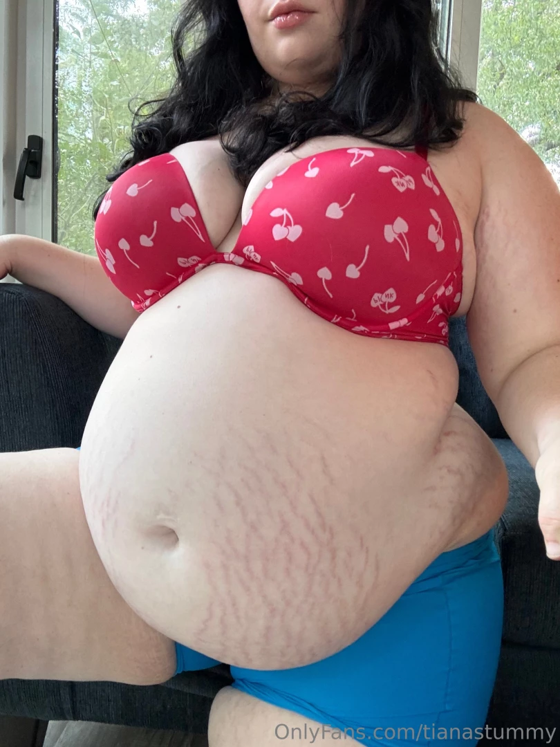 Omfg a new walking vid i m ngl i definitely miss my old house for part 2 