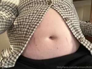 Belly popping out of my tight shirt part 2