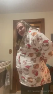Haven t weighed myself in a few weeks i m kinda scared what i m going