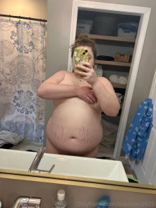 Not shown is my fupa that seems to poke out in leggings and jeans part 1