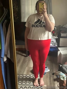 My wym clothes just make me look so round sorry for the low quality