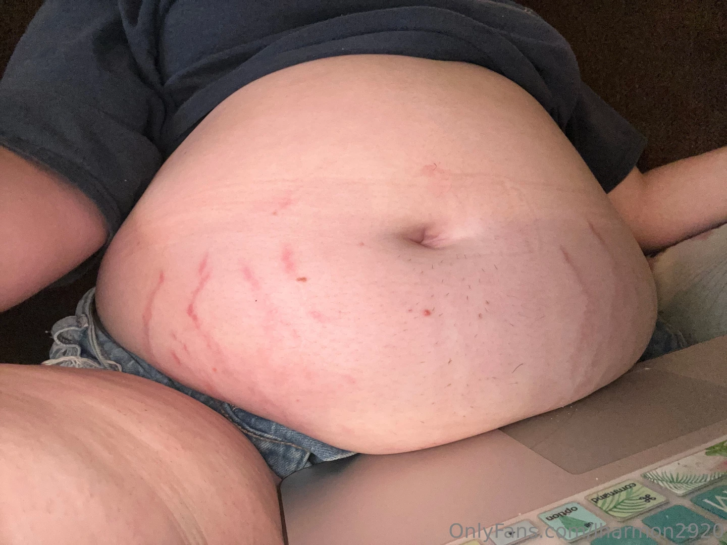 Hard to type with my belly in the way part 1 