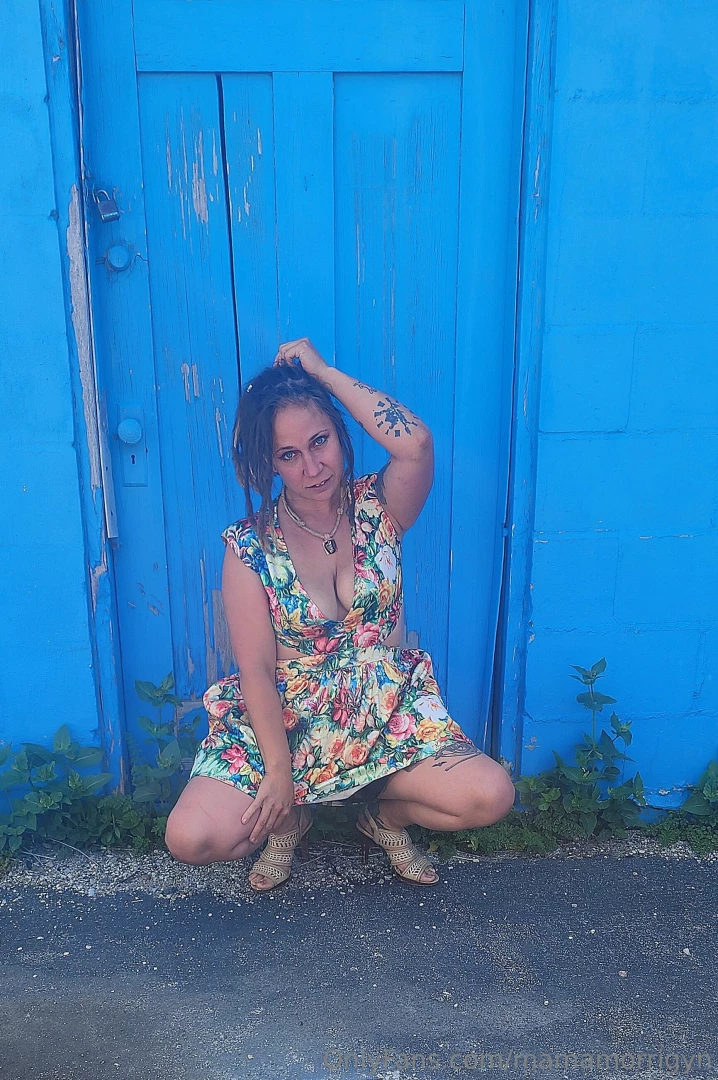 Are you a fan of blue eyed babes part 1 