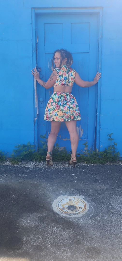 Are you a fan of blue eyed babes part 2 