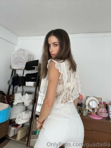 The white makes me look sooo innocent hehehe