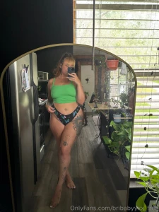 Front or back part 3325