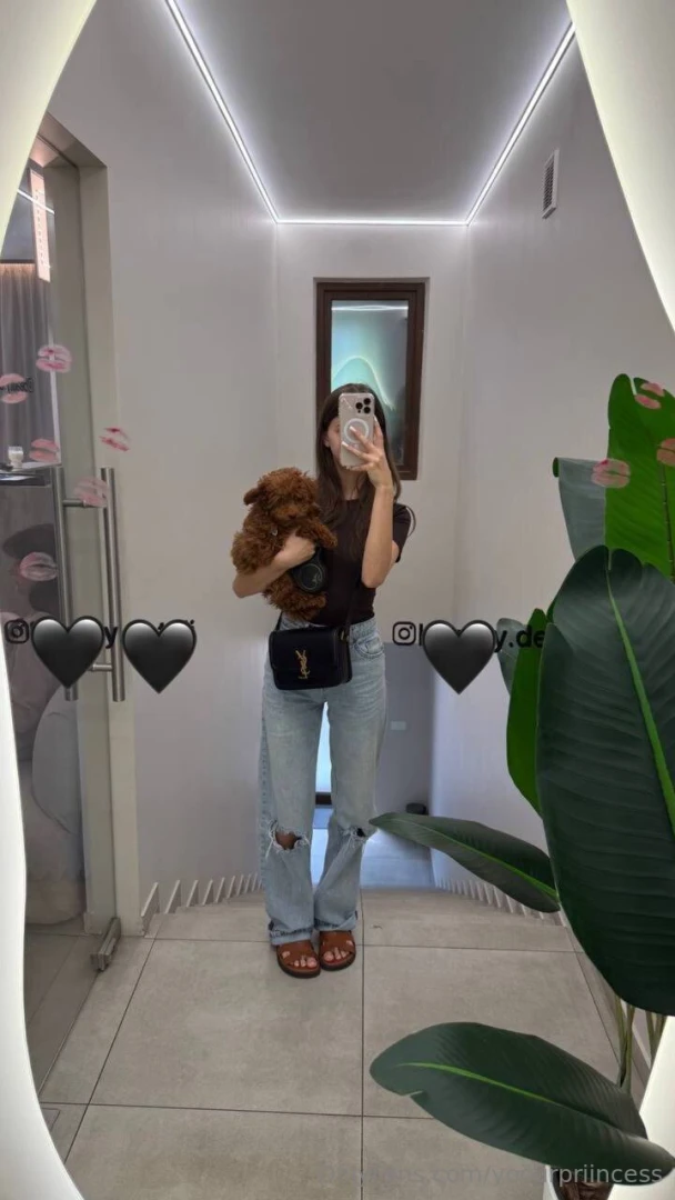 Another day of beauty with my little guardian by my side 